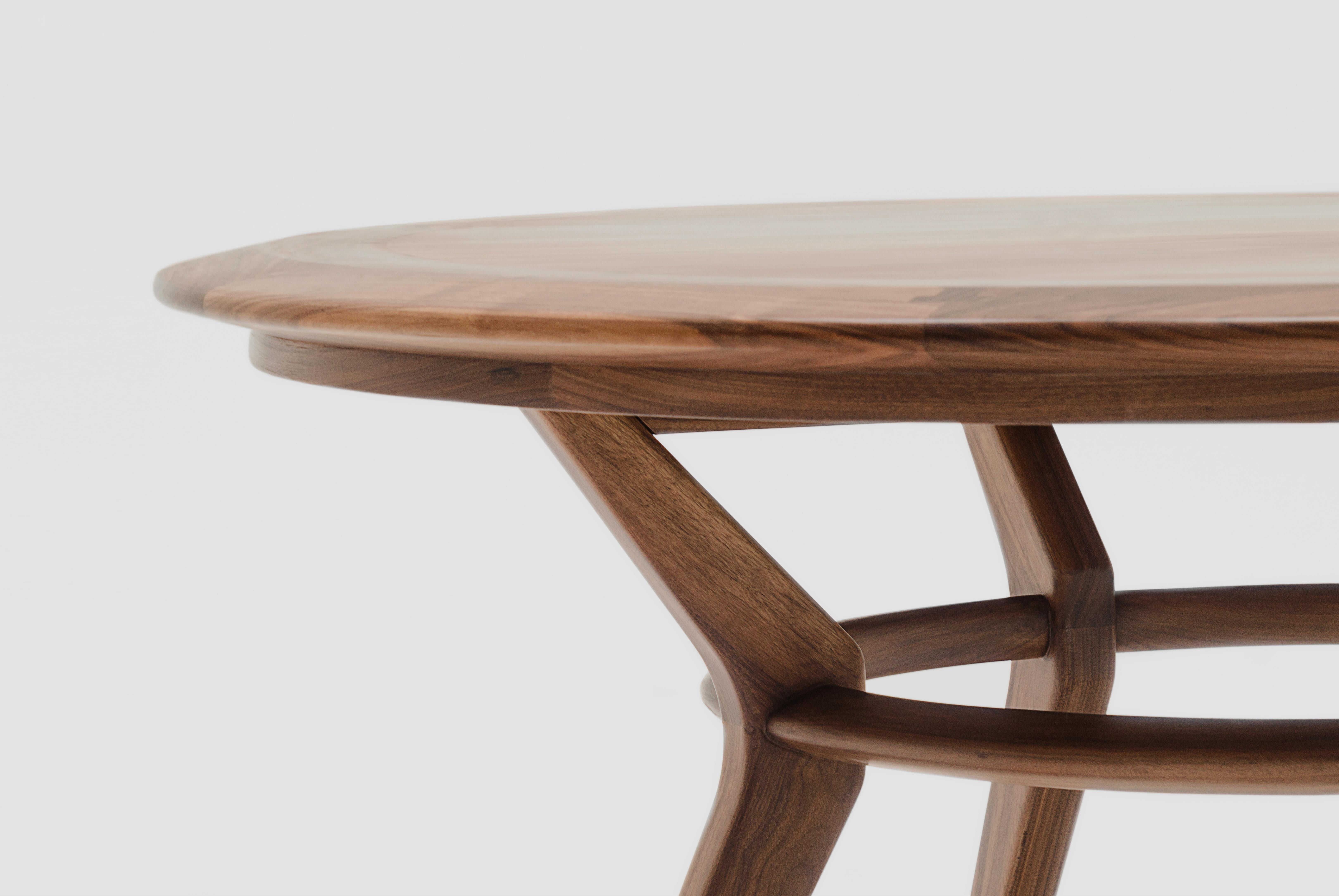 Round Boomerang Dining Table by Arturo Verástegui In New Condition In Geneve, CH