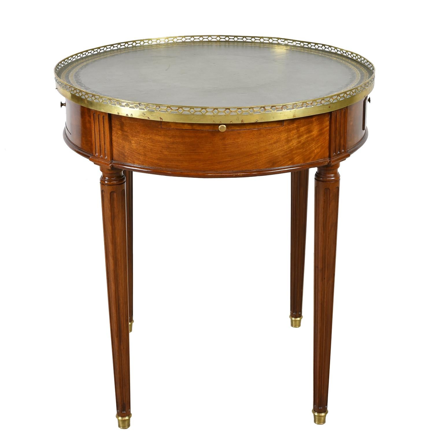Round Bouillotte Table in Mahogany with Green Tooled Leather Top, France 4