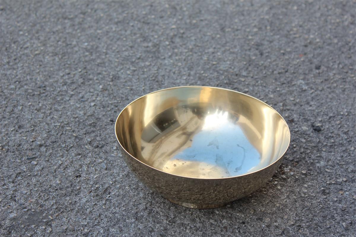 Round Bowl in Solid Gilded Brass Italian Design, 1950, Midcentury In Good Condition For Sale In Palermo, Sicily
