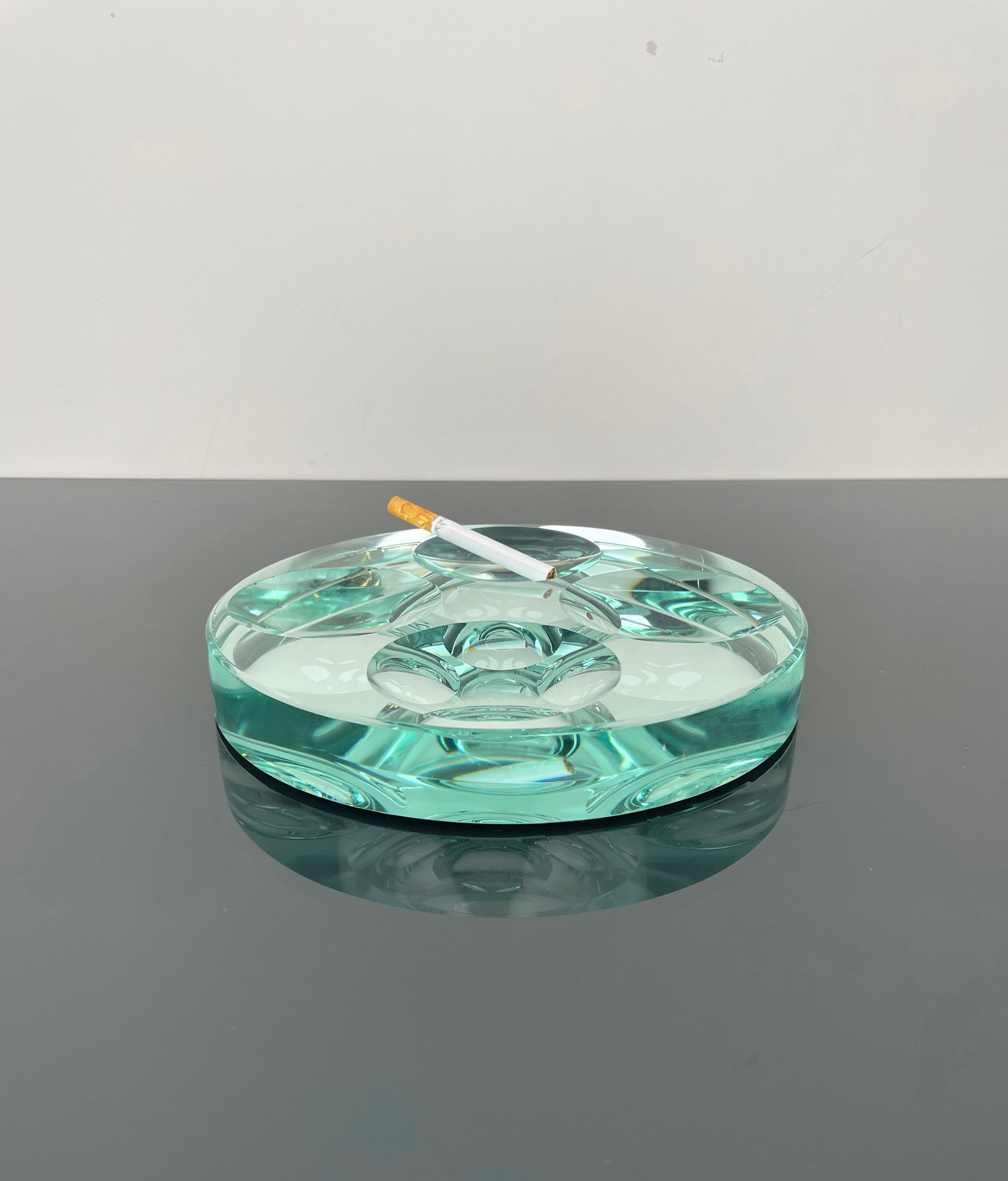 italien Bol ou cendrier rond en verre vert miroir par Fontana Arte, Italie, années 1960 en vente