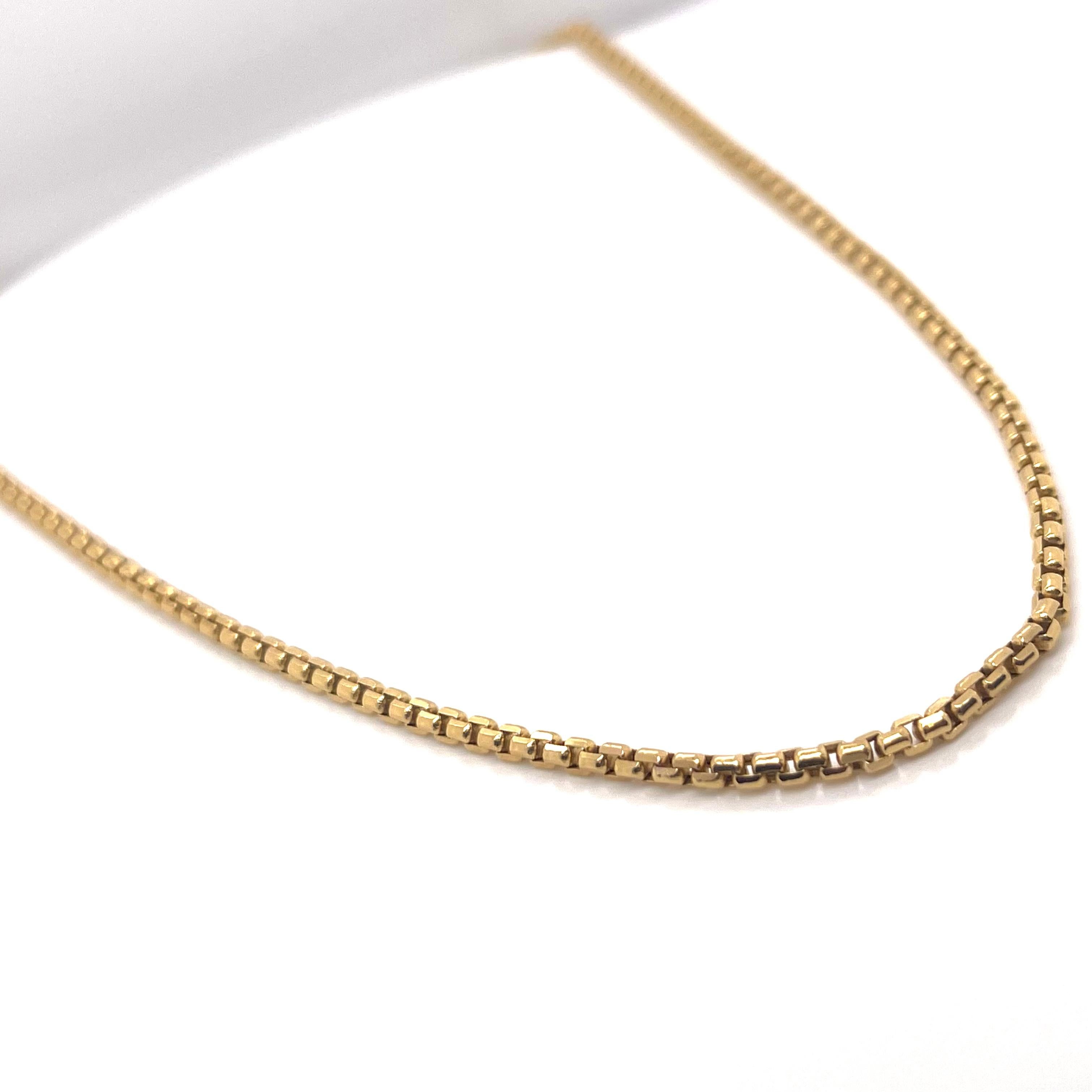 Round Box Chain in 14k Yellow Gold For Sale 4