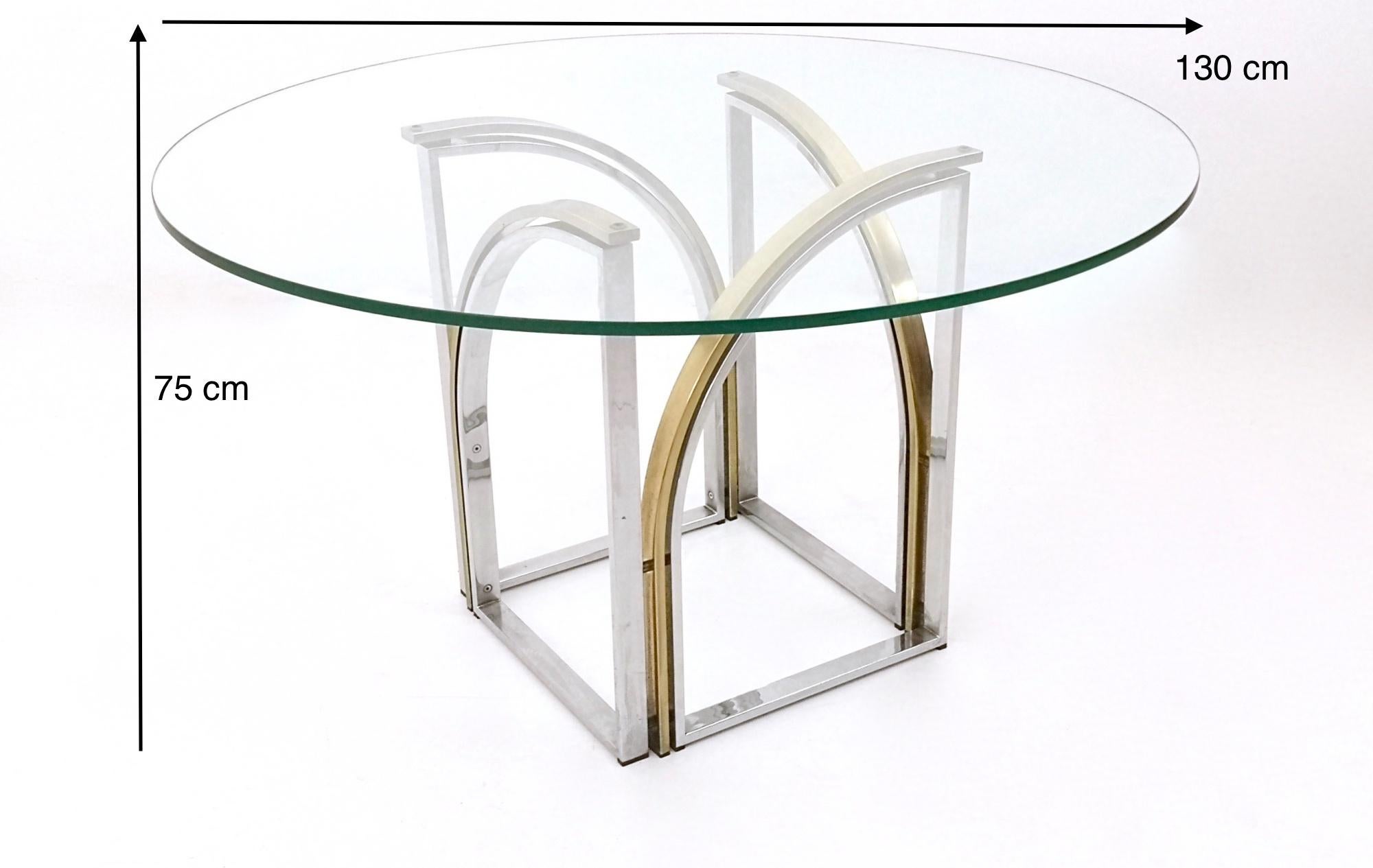 Postmoderner runder Esstisch aus Messing und Stahl von Romeo Rega mit Glasplatte im Angebot 6