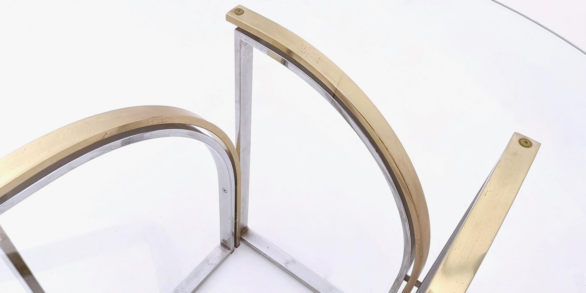Postmoderner runder Esstisch aus Messing und Stahl von Romeo Rega mit Glasplatte im Angebot 4