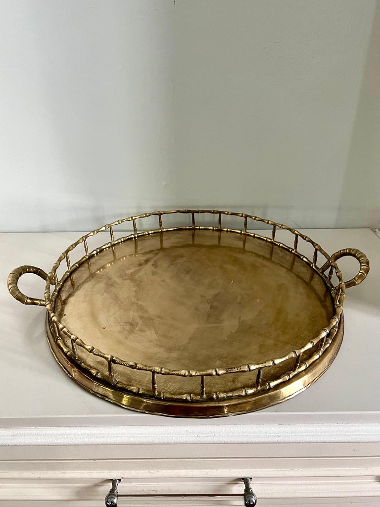 A wonderful brass bamboo tray - perfect for serving food or cocktails due to the large size. Also a compliment to any decor - on a console, cocktail or entry table? Stacks and display ready... also works well in Ralph Lauren style homes and