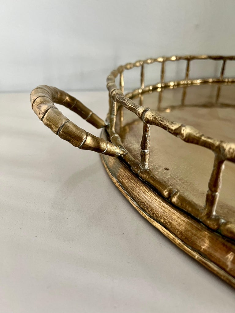 Round Brass Bamboo Tray in the Style of Ralph Lauren In Good Condition For Sale In Los Angeles, CA