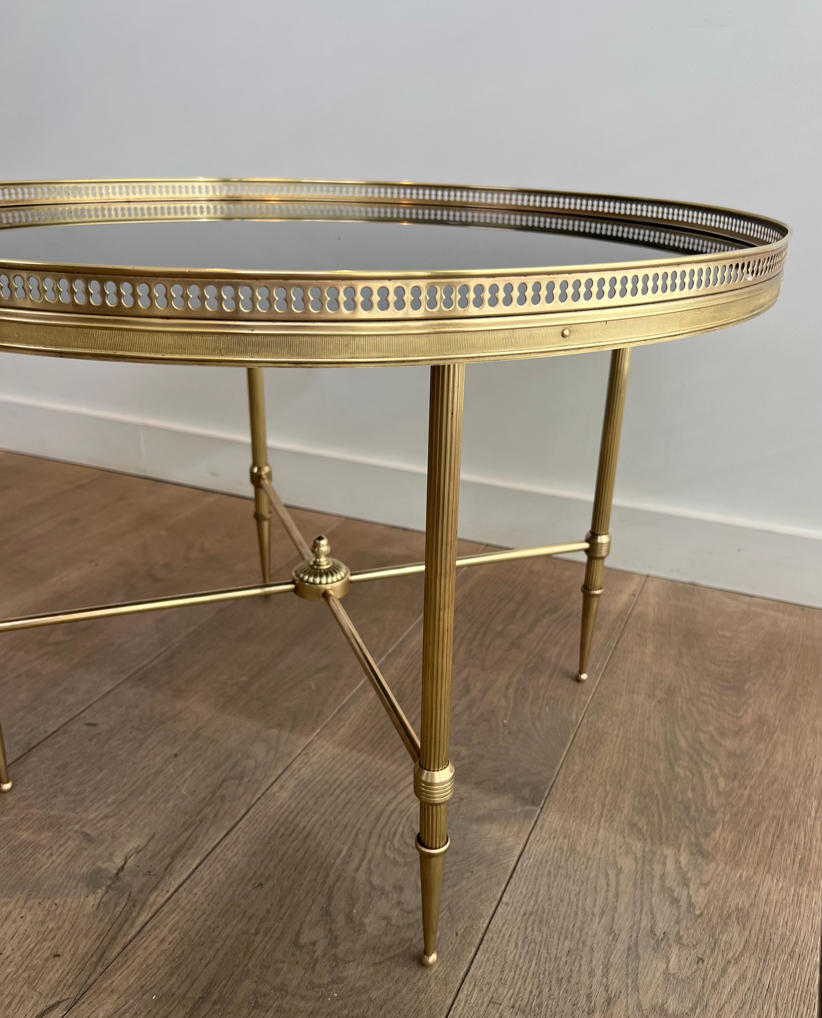 Round Brass Coffee Table with Black Lacquered Glass Top by Maison Jansen For Sale 7