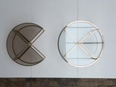 Runder Couchtisch aus Messing mit vier verschachtelten Tischen von Maison Charles France, 1970