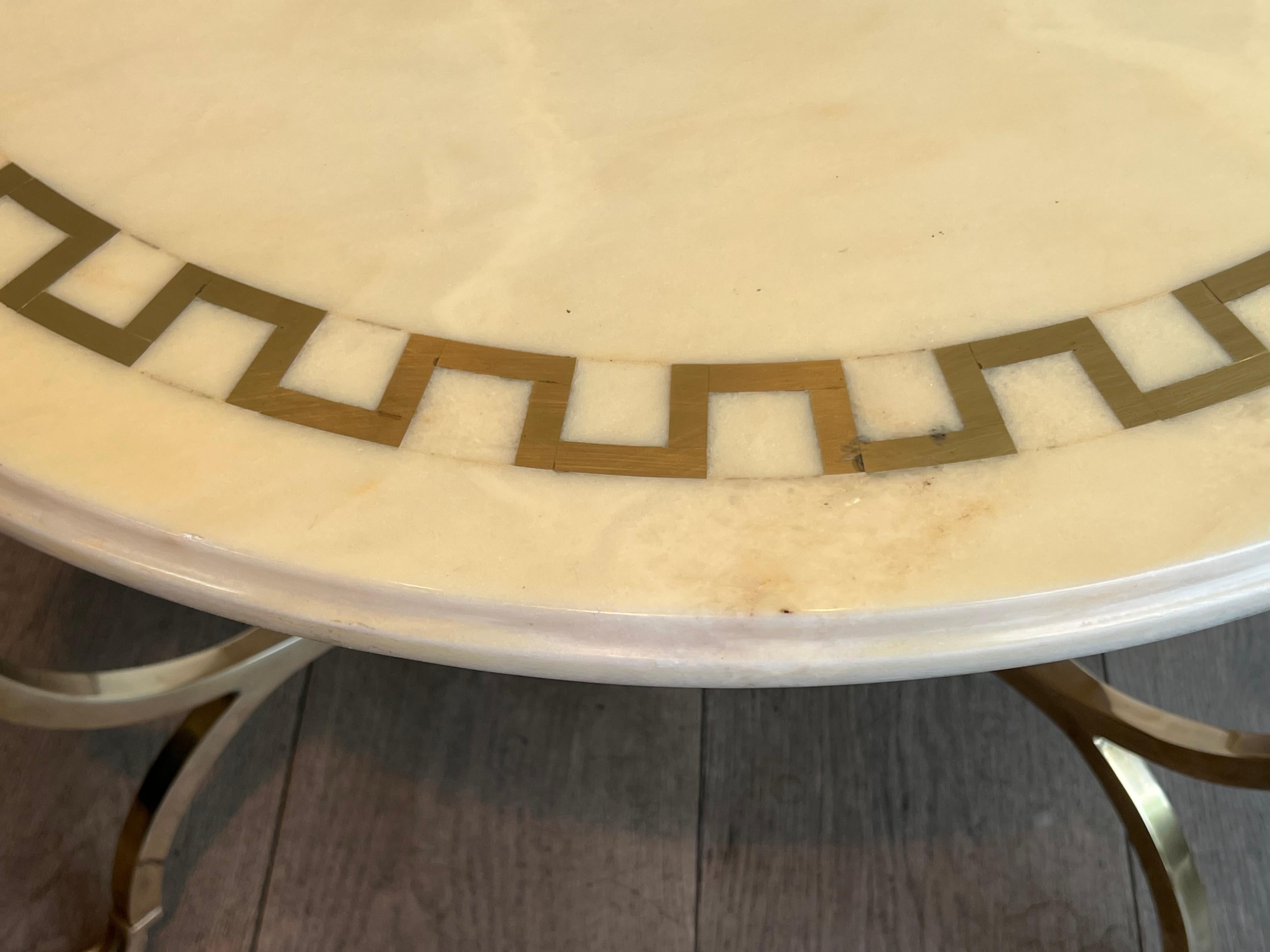 Round Brass Coffee Table With Swan Heads & Feet  & Marble Top by Maison Jansen For Sale 9