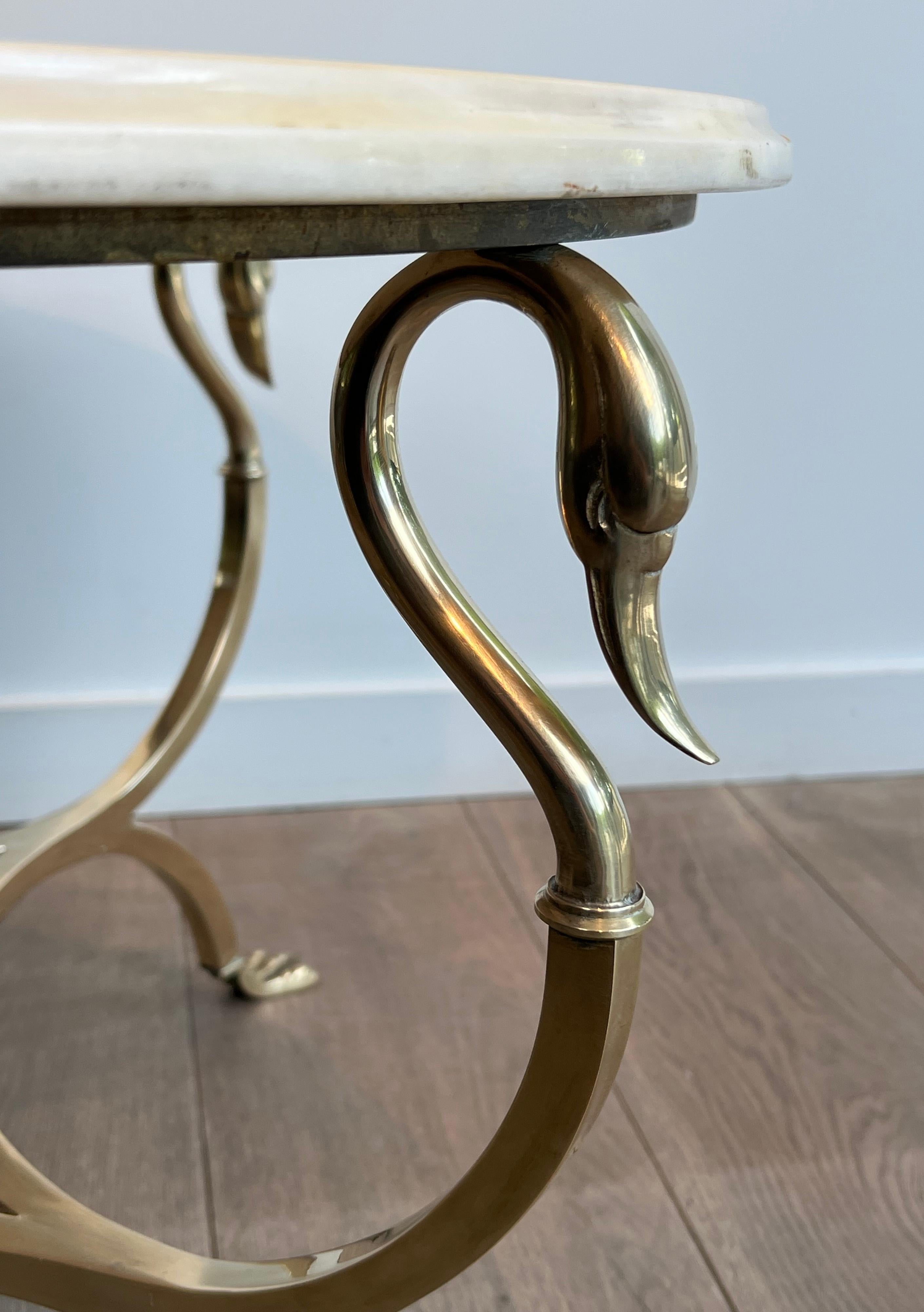 Round Brass Coffee Table With Swan Heads & Feet  & Marble Top by Maison Jansen For Sale 3