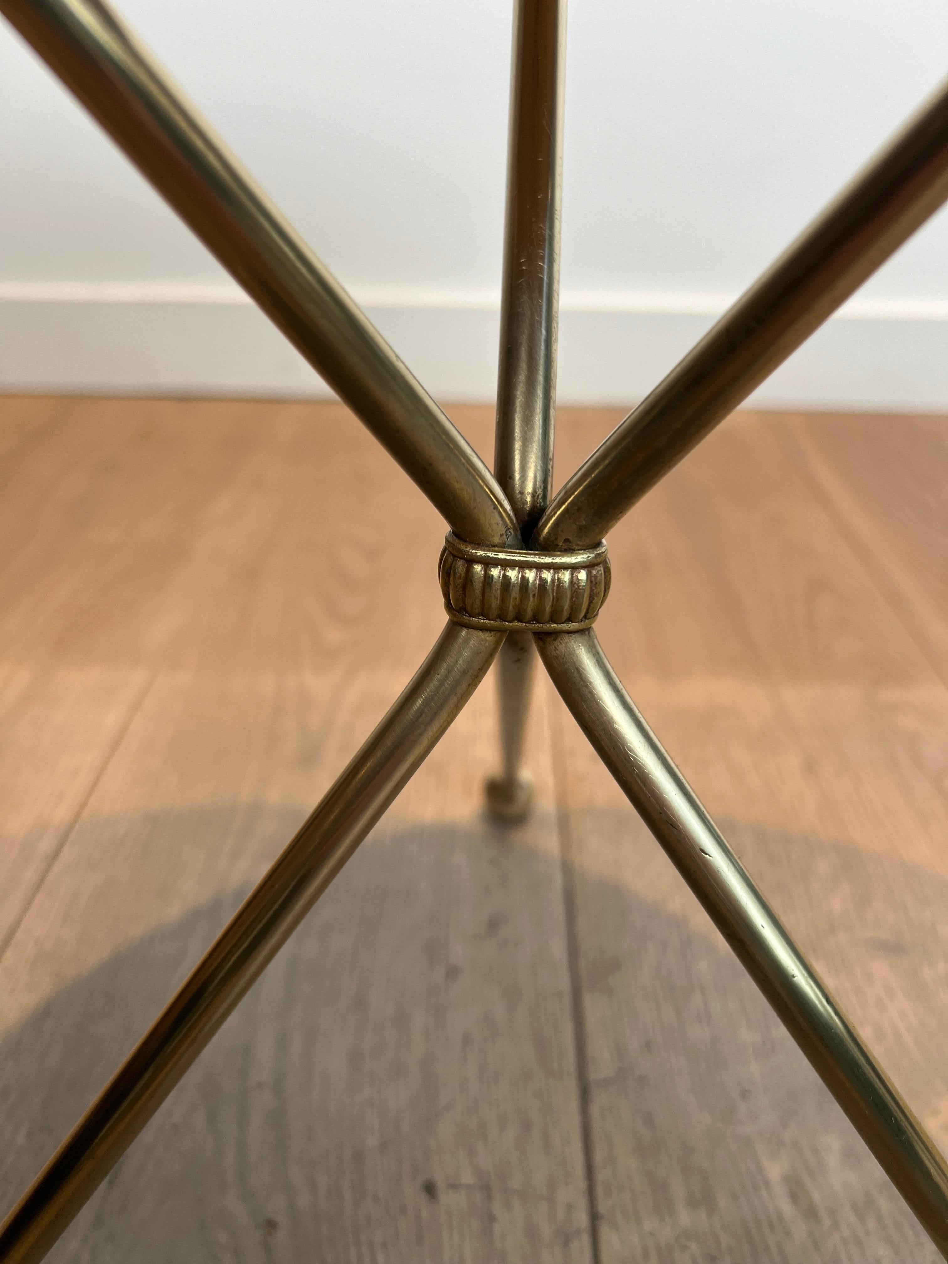 Round Brass 
