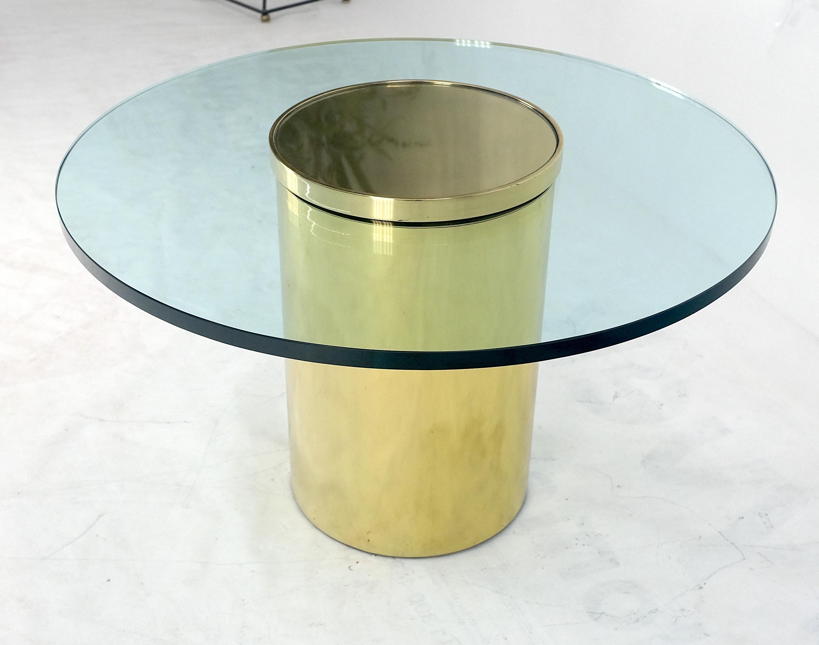 20th Century Round Brass Cylinder Base 3/4