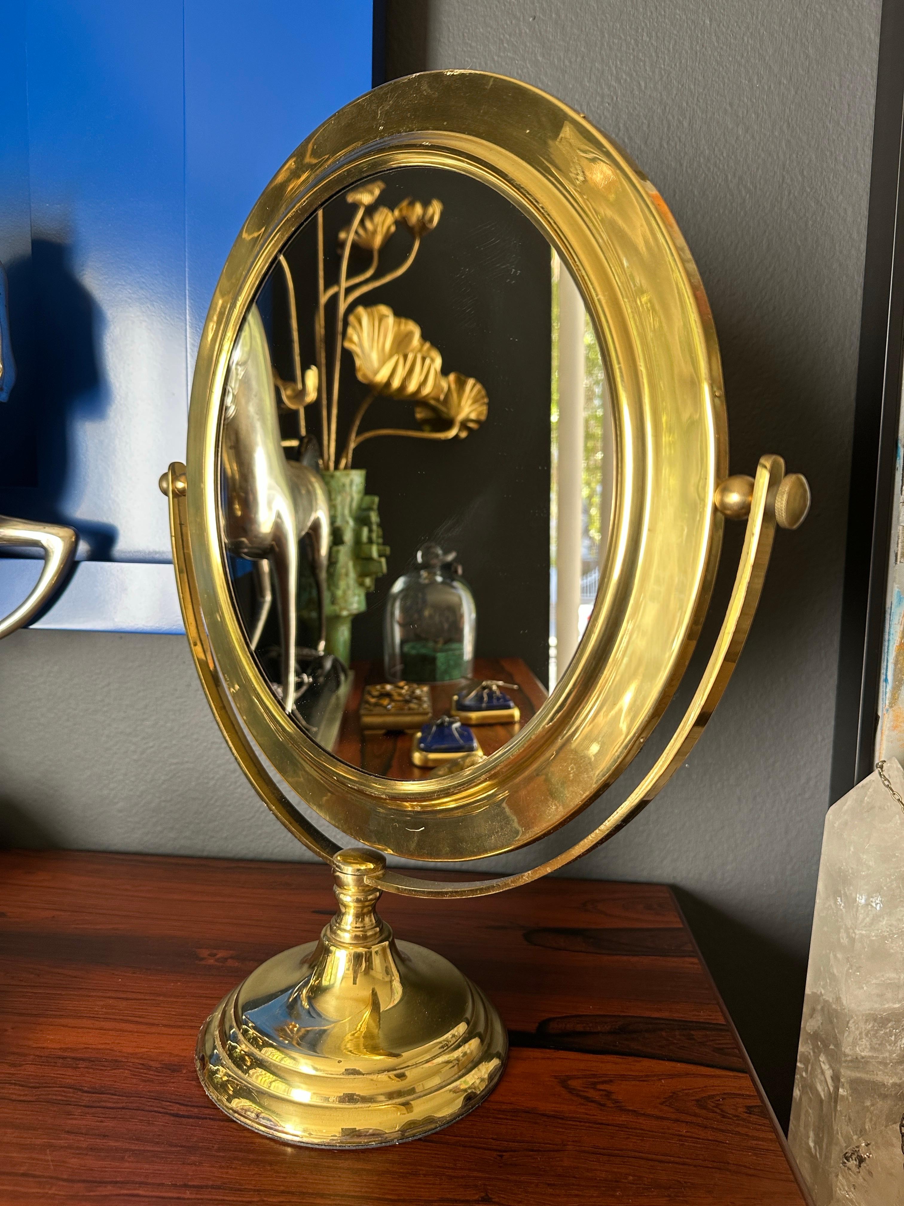 Fin du 20e siècle Miroir de courtoisie en laiton en vente