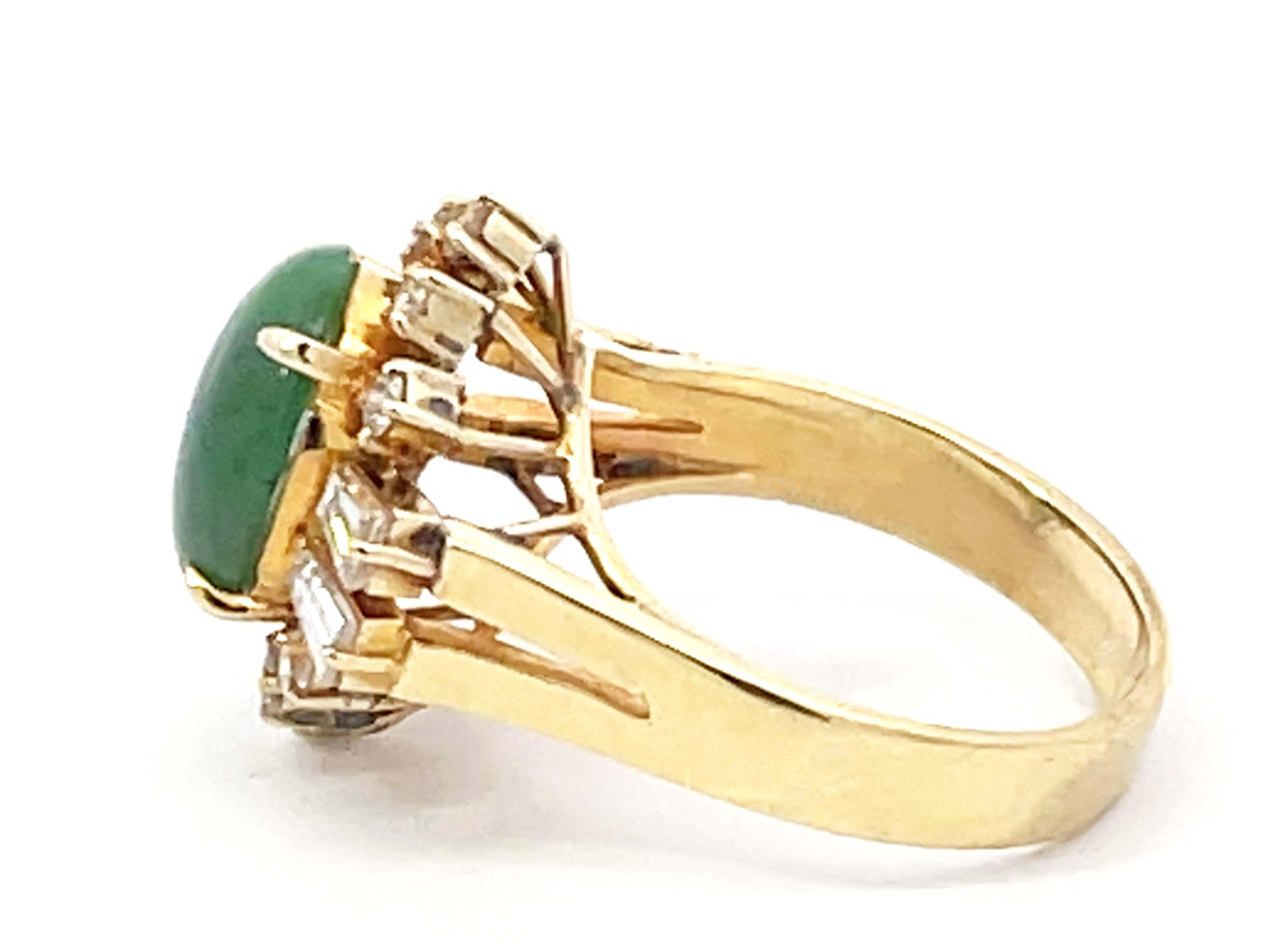 Women's Round Brilliant and Baguette Diamond Halo Dark Green Jade Ring 14k Yellow Gold For Sale
