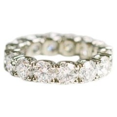 Round Brilliant Band Brilliant White  Graceful Brilliance Eternity Diamond Ring