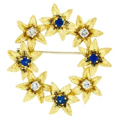 Round Brilliant Blue Sapphire & Diamond Etched Flower Wreath Pin Brooch