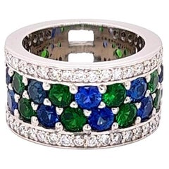 Round Brilliant Blue Sapphire, Tsavorite Garnet and Diamond Ring in Platinum