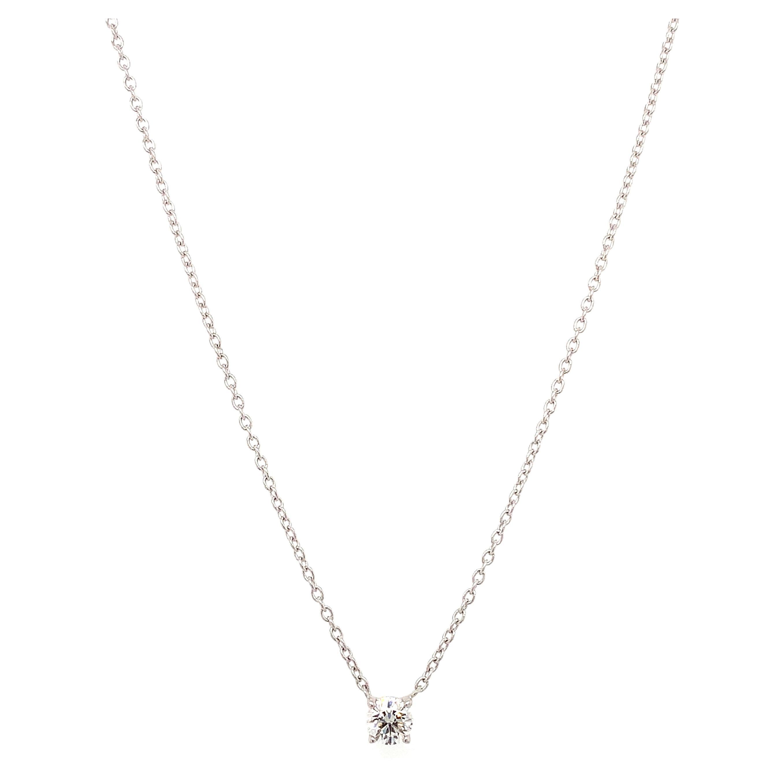 Collar colgante de diamantes clásicos brillantes redondos oro blanco 18k
