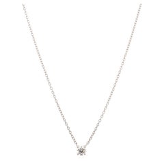 Round brilliant classic diamonds pendant necklace 18k white gold