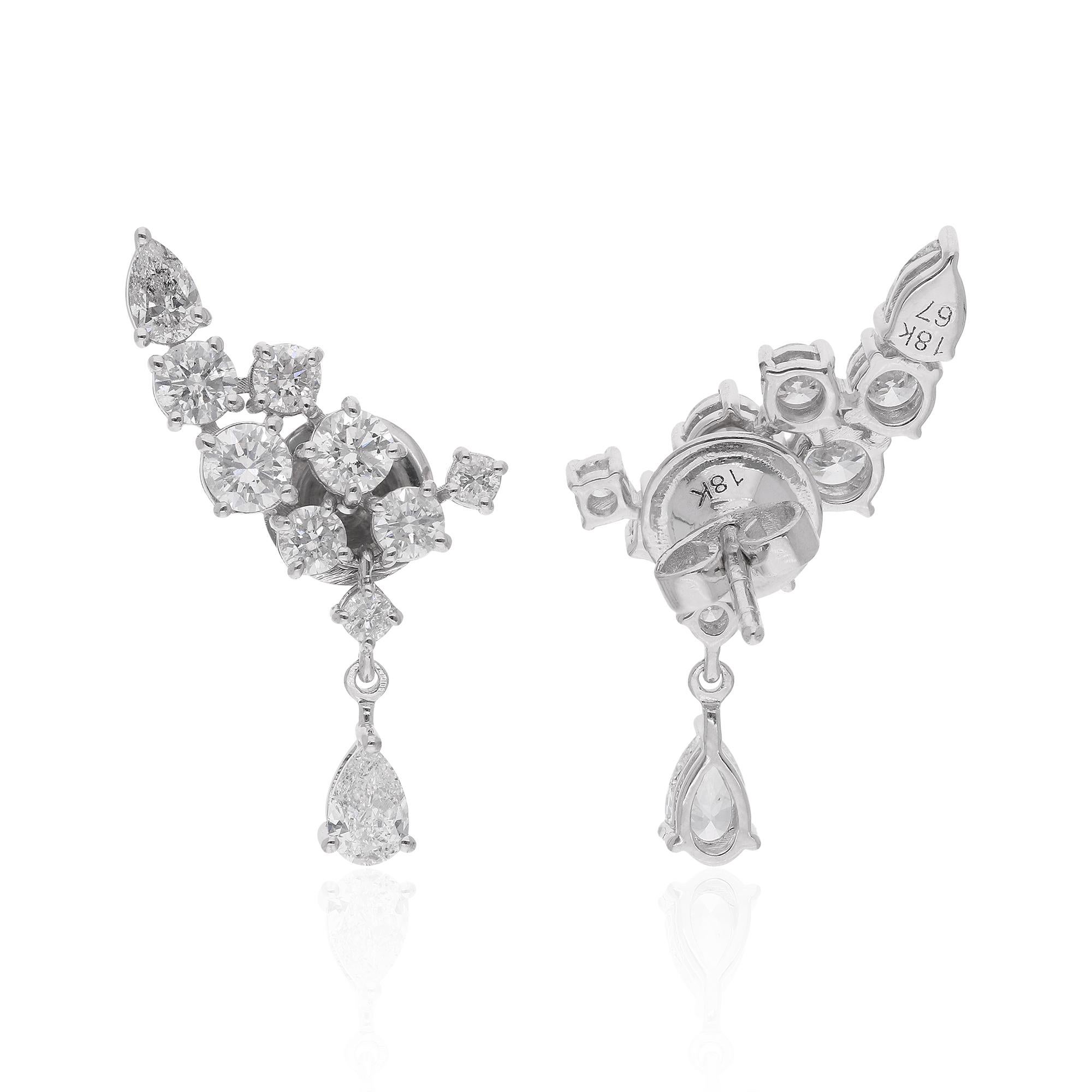Boucles d'oreilles poire en or blanc 14k avec diamant taille brillant 2.24Ct Neuf - En vente à Diera, Dubai