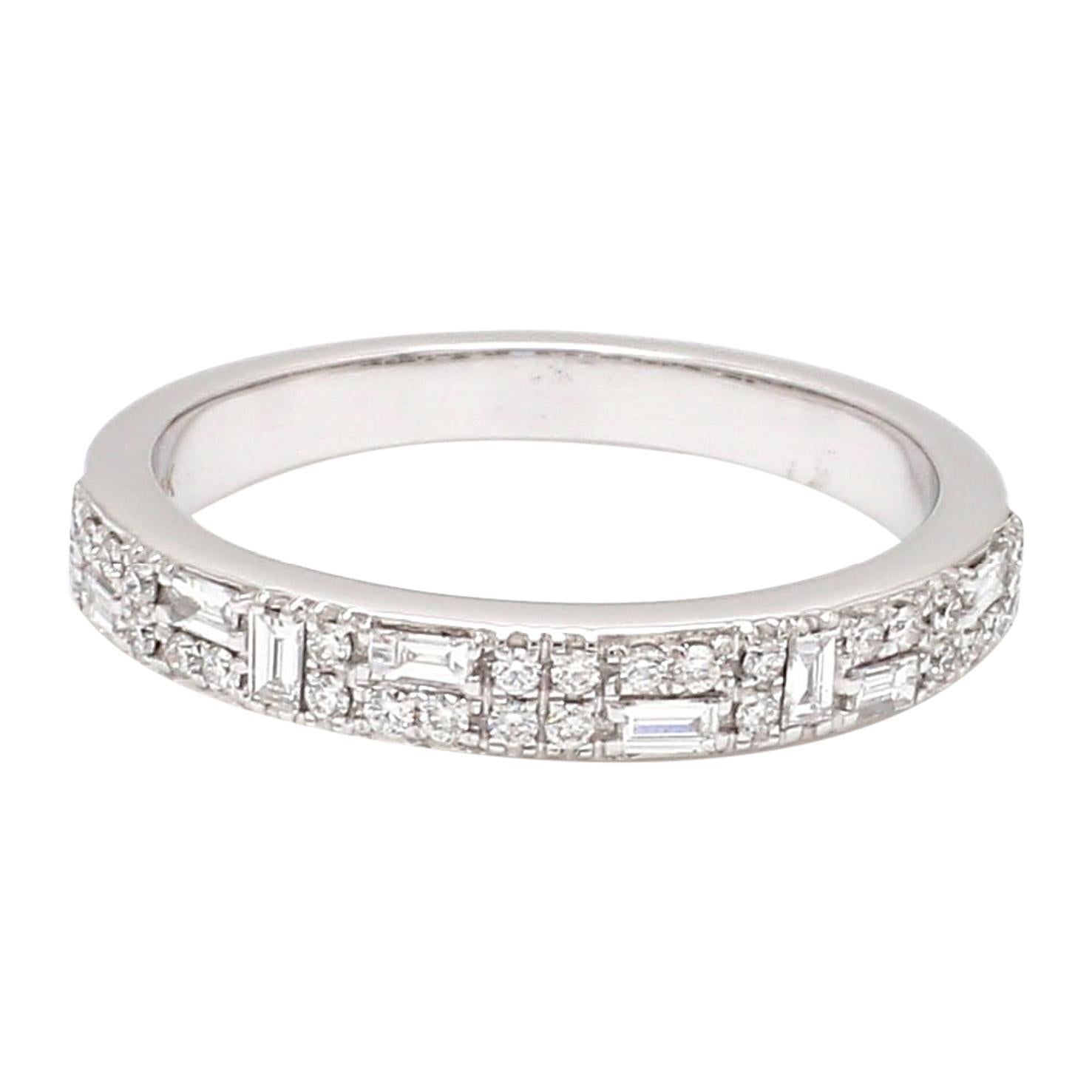 Round Brilliant Cut and Baqquett Diamond 18 Karat White Gold Wedding