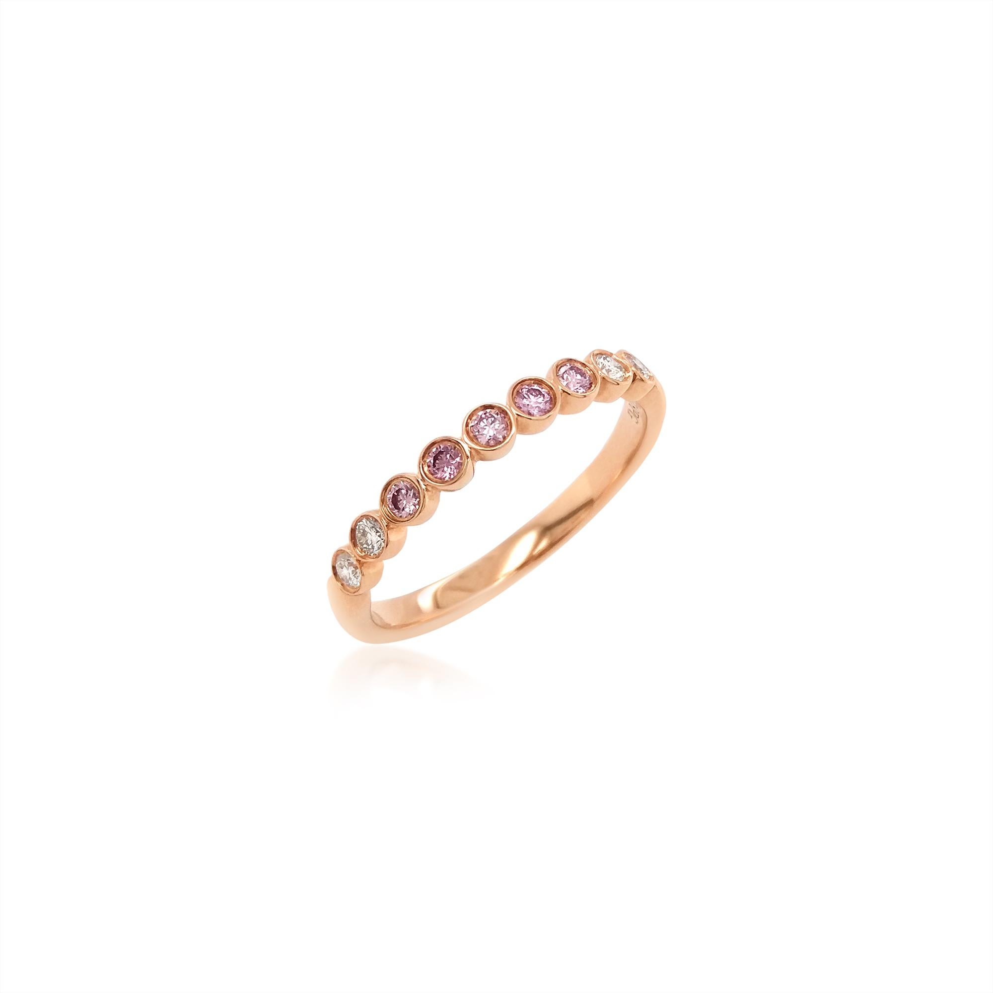 Art Deco Round Brilliant Cut Argyle Pink Diamond and White Diamond 18K Gold Band Ring For Sale