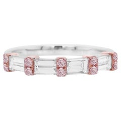 Round Brilliant Cut Argyle Pink Diamond Emerald cut White Diamond 18K Gold Ring