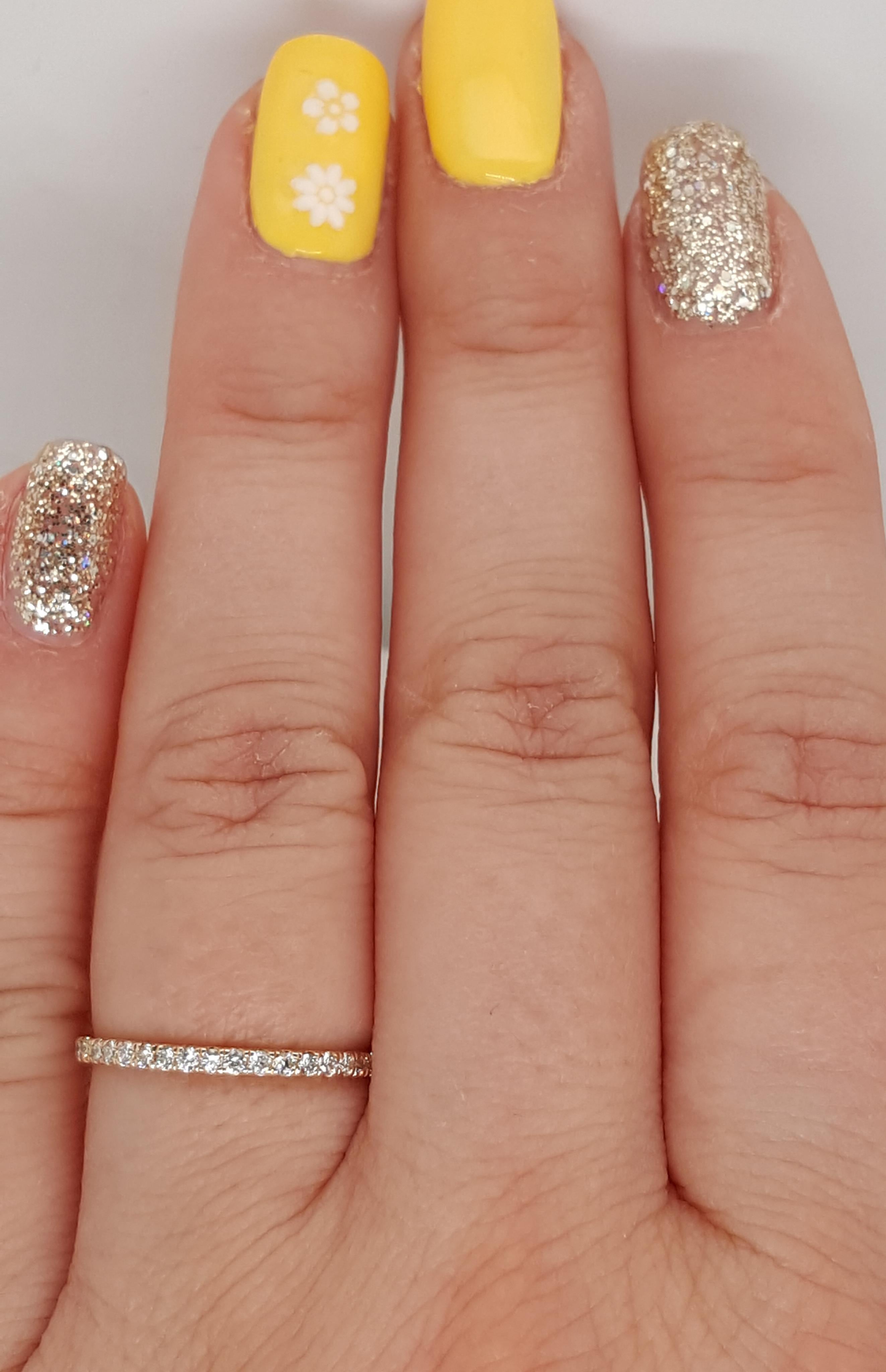 14 Karat Gelbgold Ehering mit rundem Diamanten im Brillantschliff Damen im Angebot