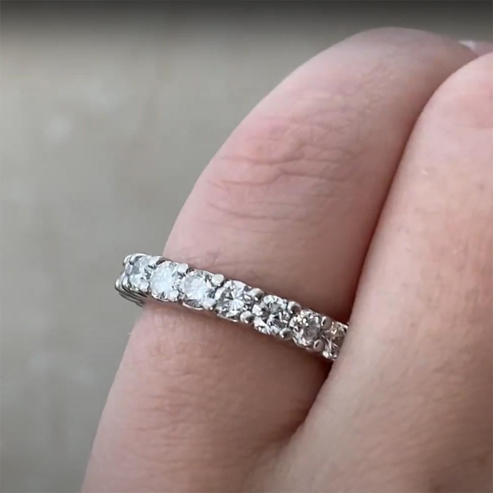 Fede nuziale per l'eternità con diamante rotondo taglio Brilliante (circa 2 carati), Platino In condizioni ottime in vendita a New York, NY