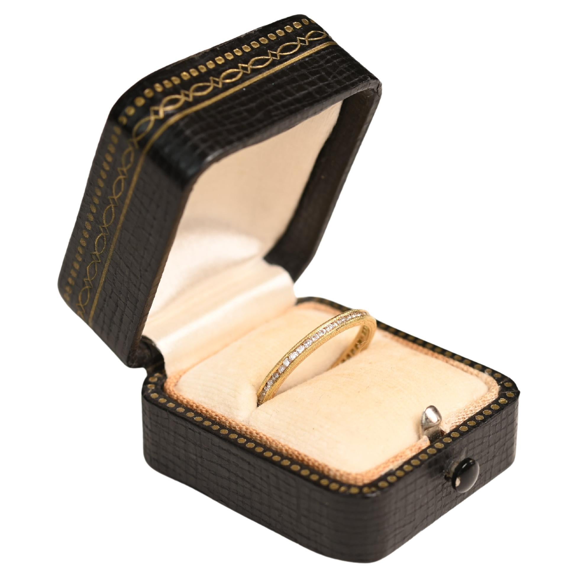 Round Brilliant Cut Diamond Band Ring, H Color, 18k Yellow Gold