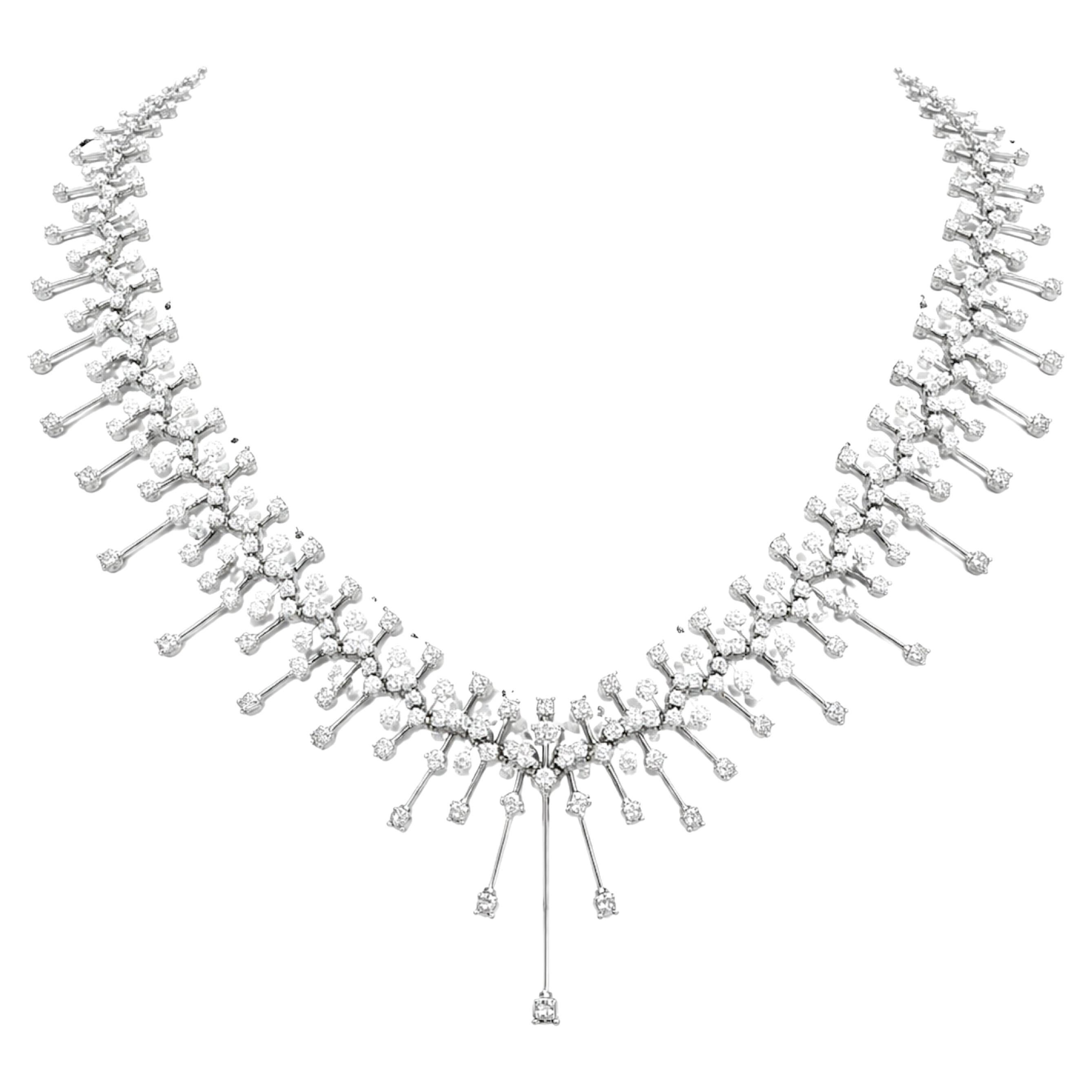 Collier chandelier en diamants ronds taillés en brillant en vente