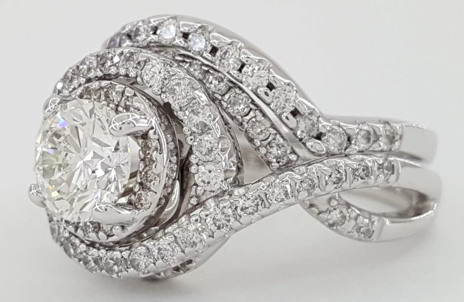 Contemporary Round Brilliant Cut Diamond Double Halo 1.47 ct 14k White Gold Ring For Sale