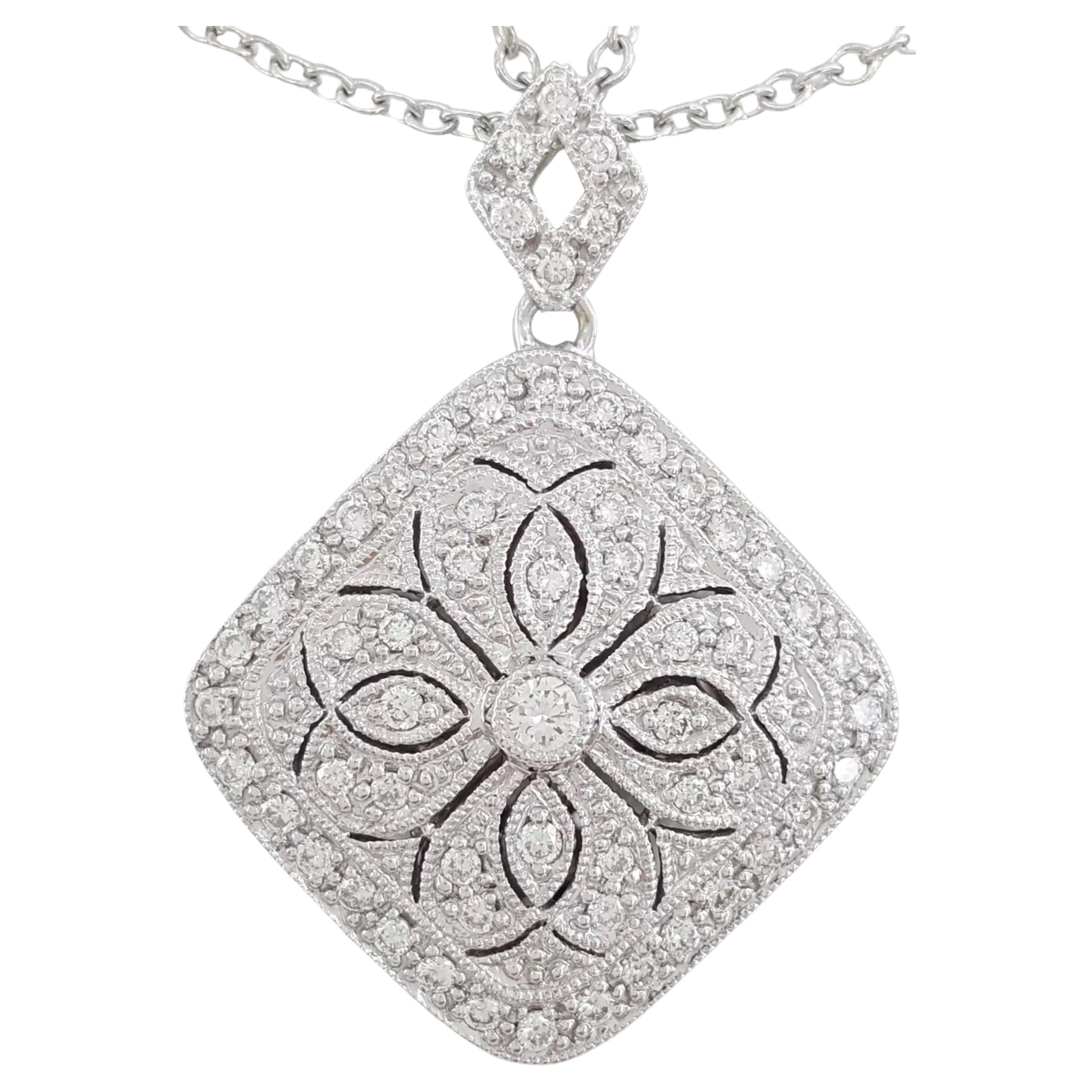 Colgante/Collar Relicario Flor con Diamante Redondo talla Brillante 17" en Blanco 18K