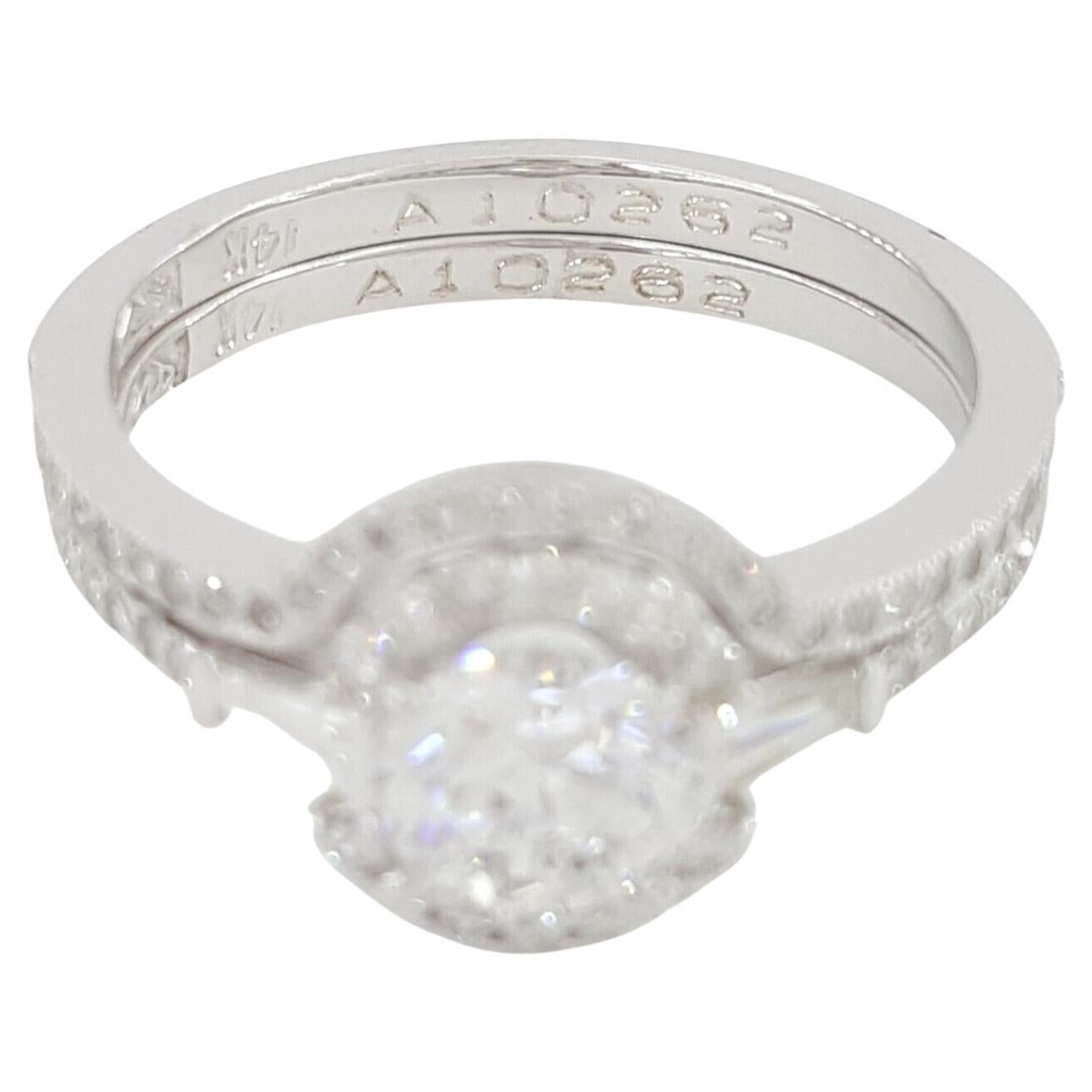 Round Brilliant Cut Diamond Halo Engagement Ring 