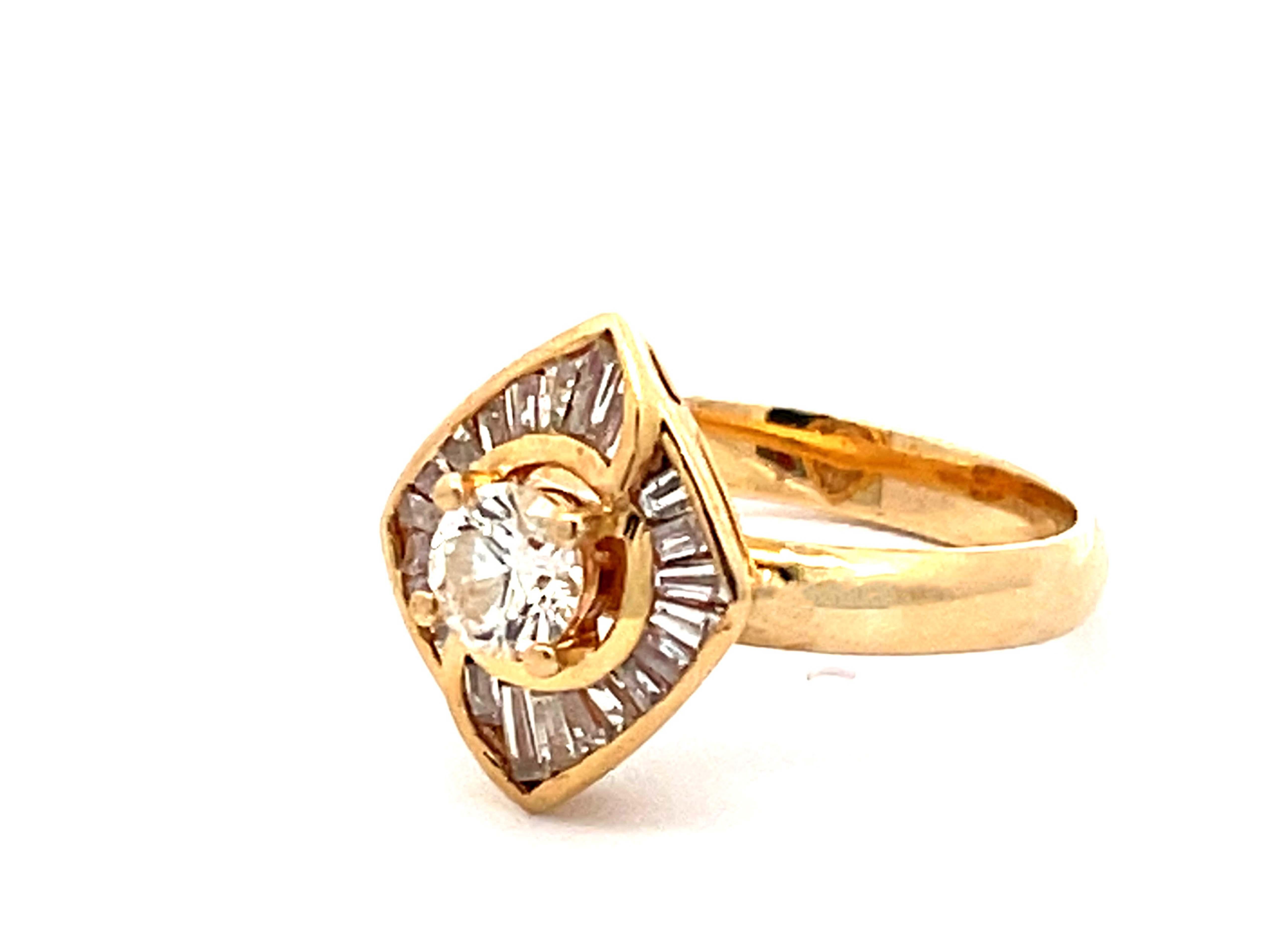 Round Brilliant Cut Diamond in Halo Engagement Ring in 18K Gold In Excellent Condition For Sale In Honolulu, HI