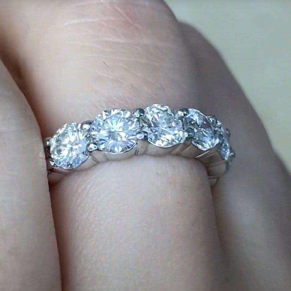 Anillo de Platino con Diamante Redondo de Corte Brillante (Aprox. 7,10 Quilates), Platino Corte brillante en venta