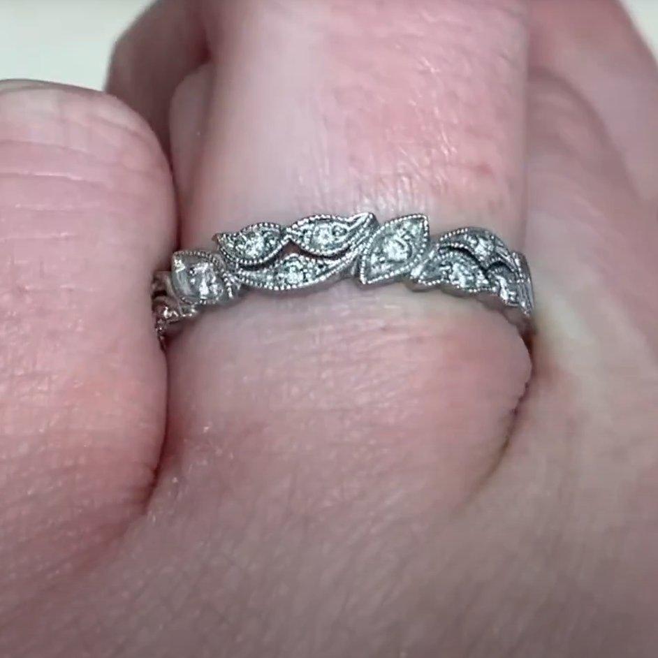 Round Cut Round Brilliant Cut Diamond Wedding Band (Approx. 0.30-Carats), Platinum For Sale