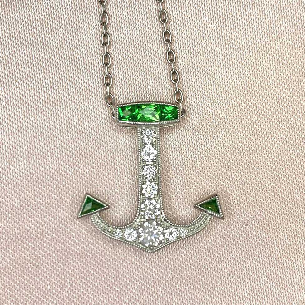 Art Deco Round Brilliant Cut Diamonds and French Cut Emerald Anchor Necklace, Platinum For Sale