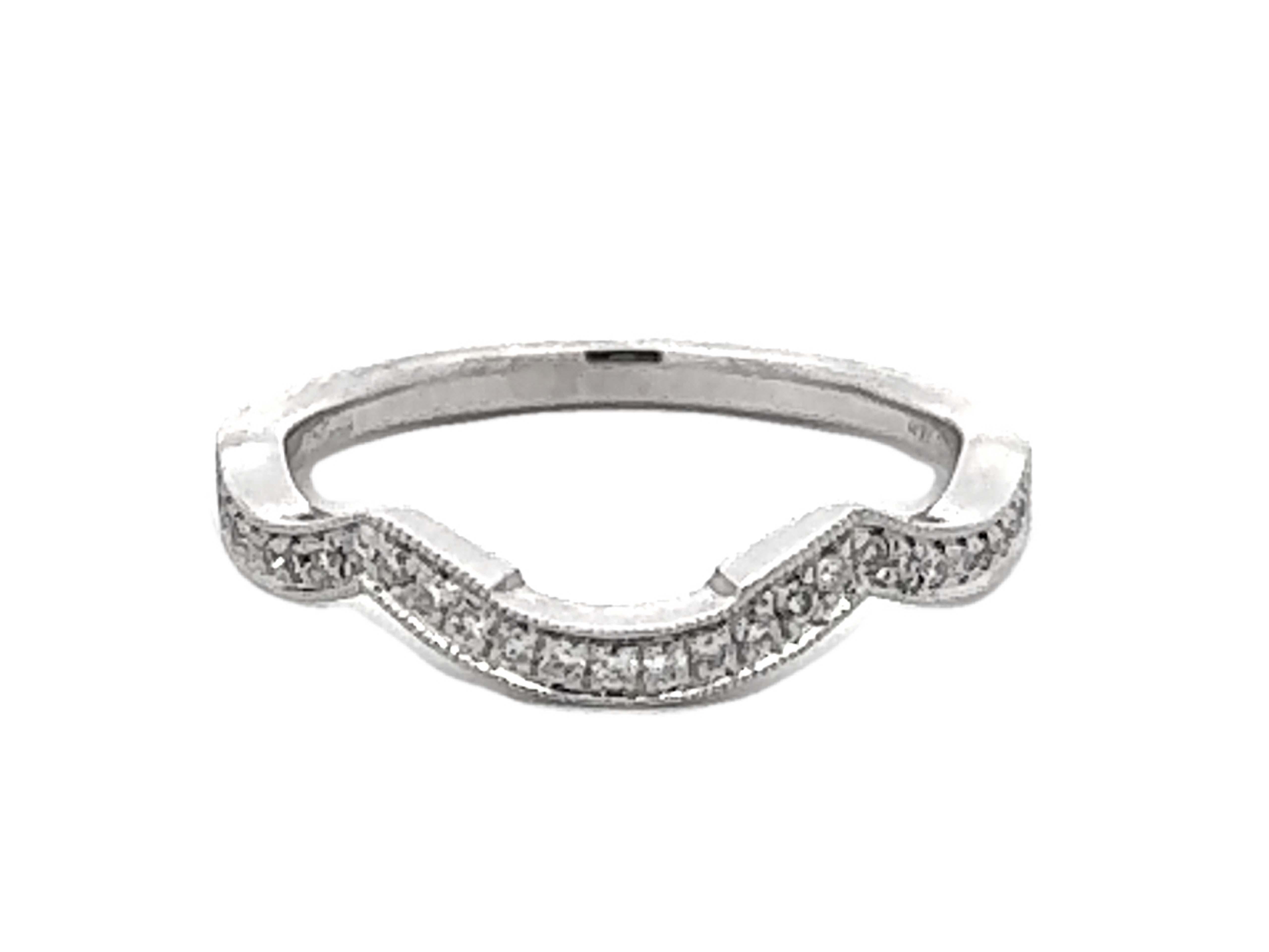 Neil Lane Verlobungsring und passender Ring aus 14 Karat Weißgold mit Diamanten (Brillantschliff) im Angebot