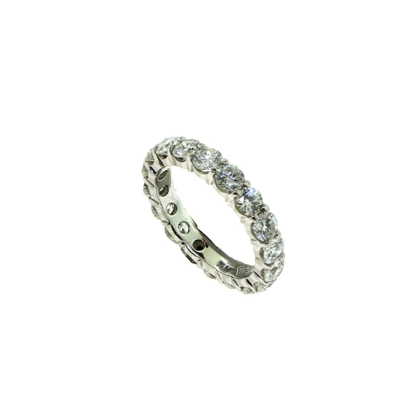 Round Brilliant Cut Full Diamond Eternity in Platinum Ring In Good Condition For Sale In Miami, FL
