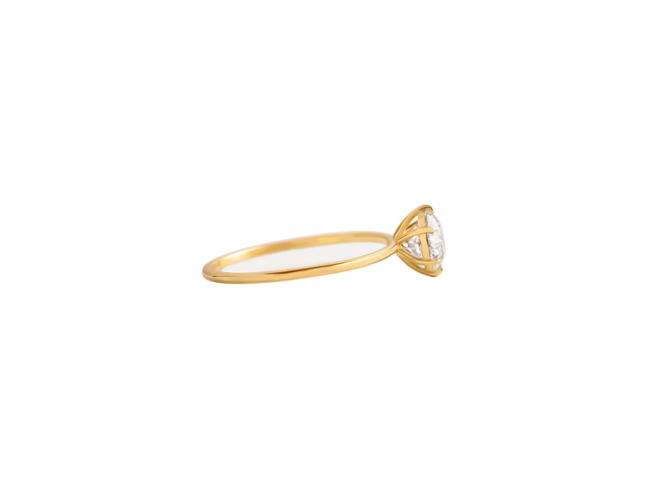 in vendita:  Anello con moissanite taglio brillante rotondo in oro 14k 6
