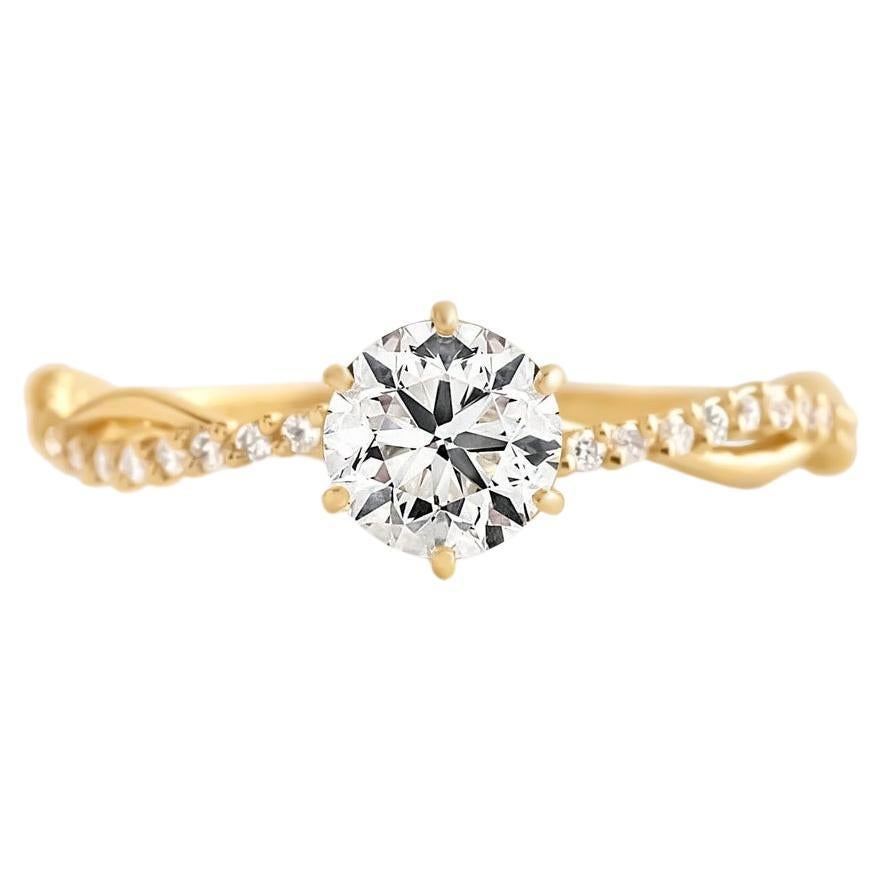 Round brilliant cut moissanite  14k gold ring For Sale