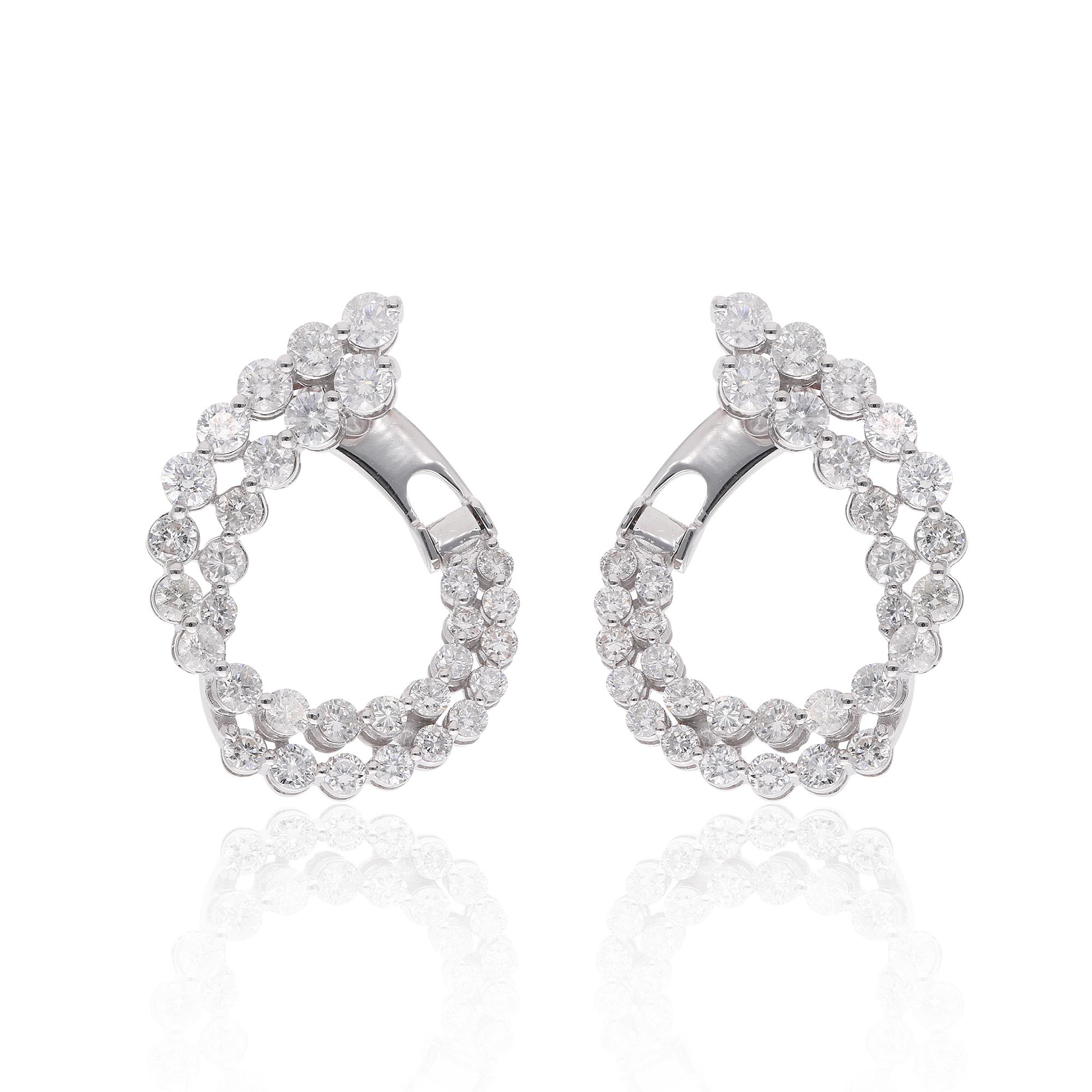 Boucles d'oreilles en or blanc 14 carats avec diamant naturel taille brillant
Les diamants sont un symbole universel d'éternité et de force. C'est une pierre de naissance du mois d'avril et elle convient parfaitement au zodiaque Aris.