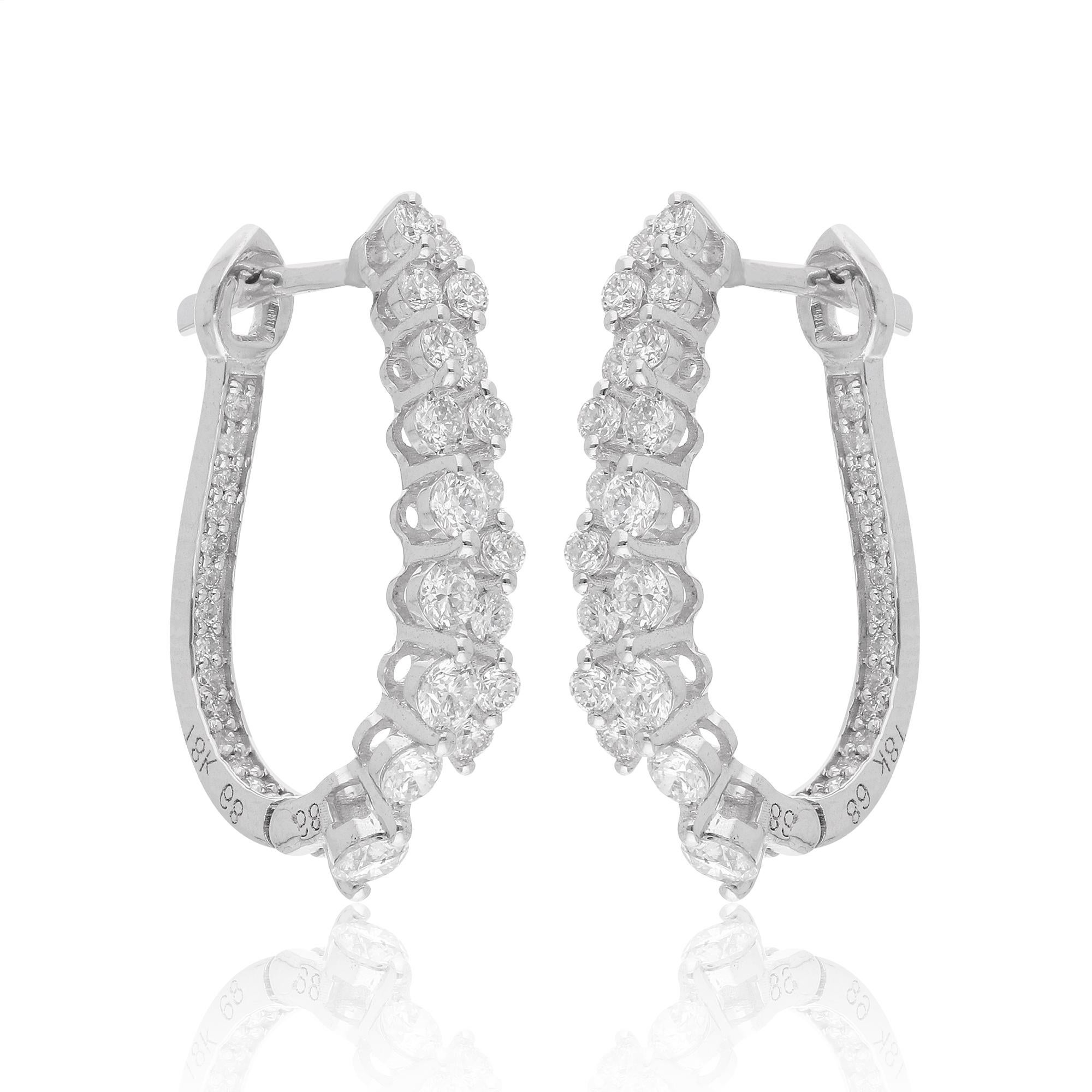Boucles d'oreilles Huggies en or blanc 18k, diamants SI/H, taille brillant ronde Neuf - En vente à Diera, Dubai