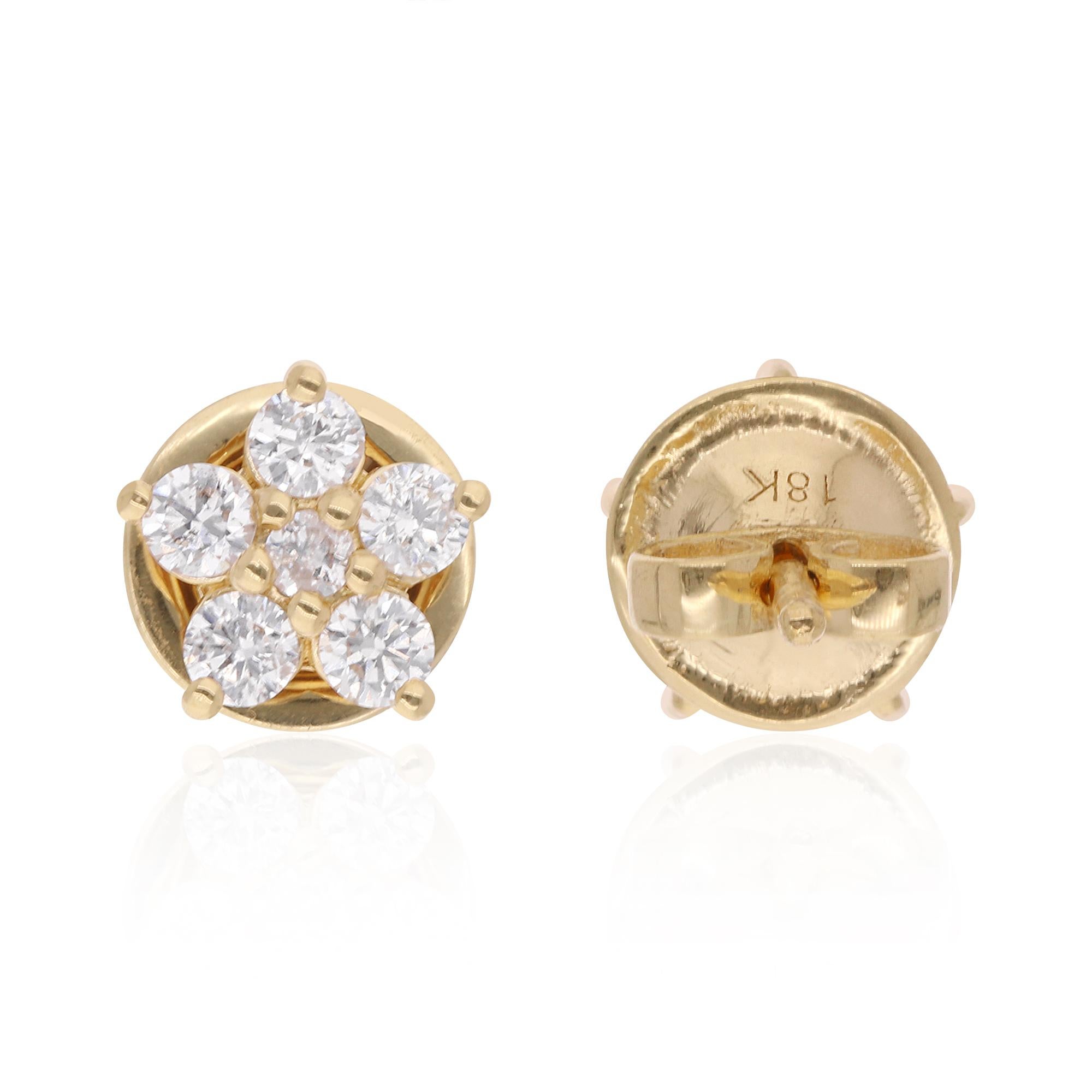 Round Brilliant Cut SI/H Diamond Stud Floral Earrings 14k Solid Yellow Gold In New Condition For Sale In Diera, Dubai