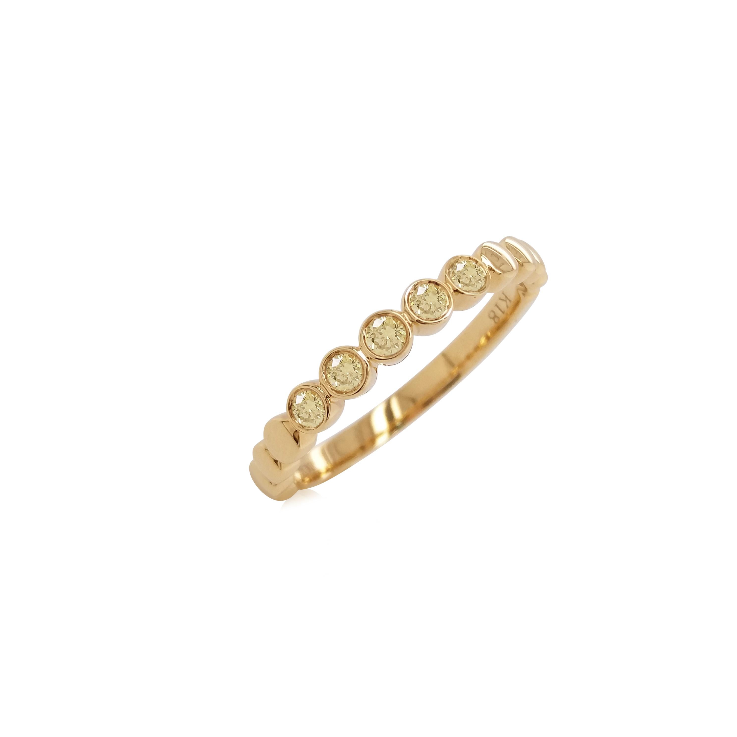 Anillo de oro de 18 quilates con diamante amarillo talla brillante redondo Art Decó en venta