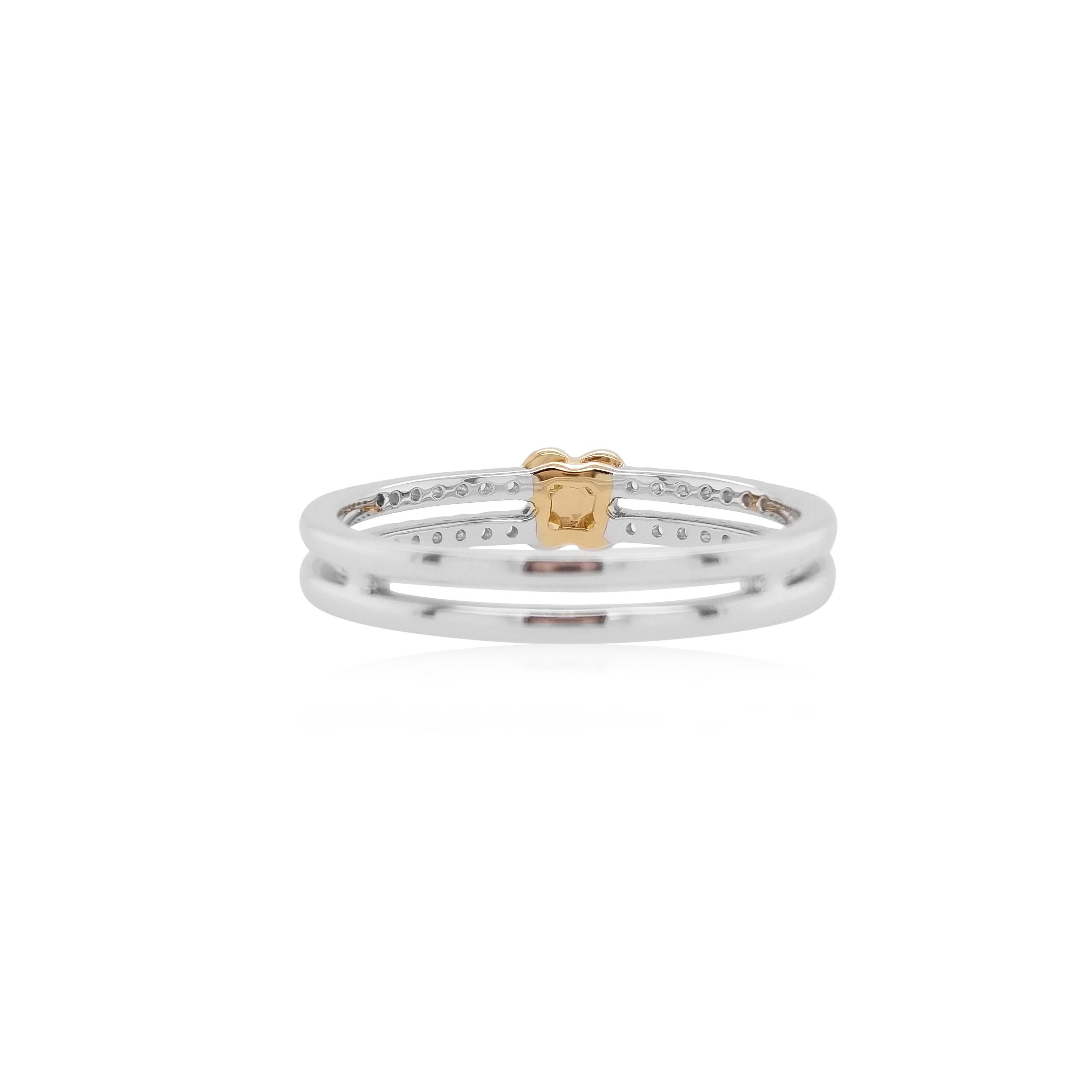 Contemporary Round Brilliant Cut Yellow Diamond and White Diamond Band Ring made in 18K Gold For Sale