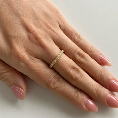 Round Brilliant Cut Yellow Diamond Band Ring made in 18K Gold
