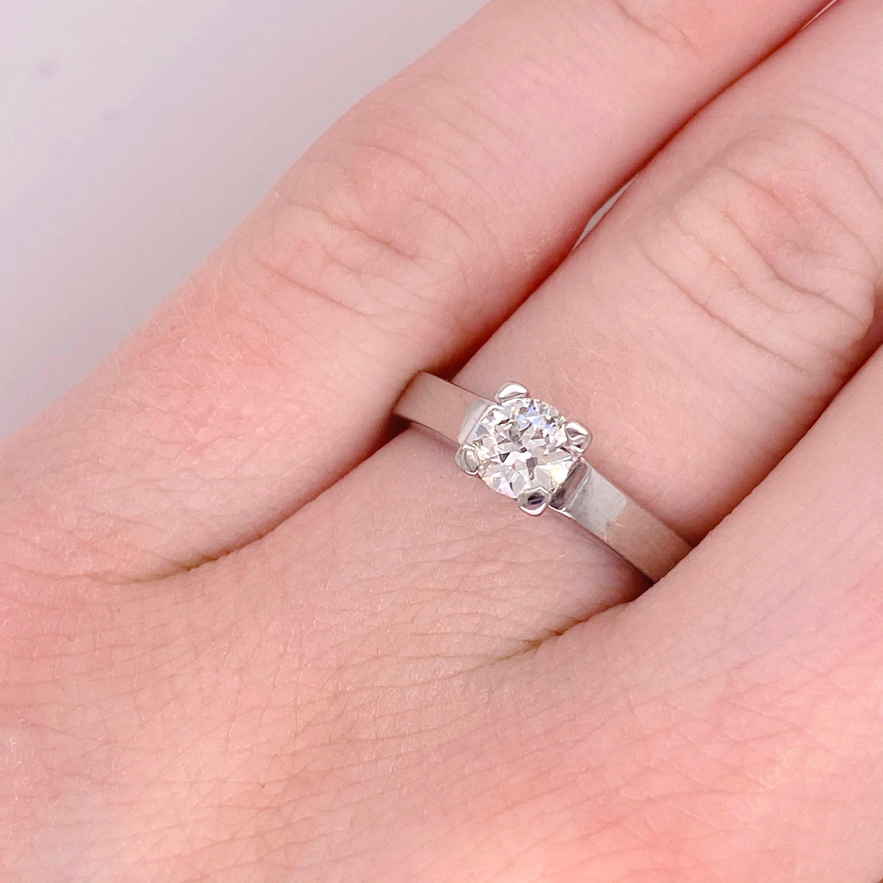 Solitaire Diamond Engagement Ring with Round Brilliant Diamond Center
The solitaire engagement ring is a classic design the focusses on the center diamond. This center diamond is a .58 carat round brilliant diamond that's of amazing quality! The