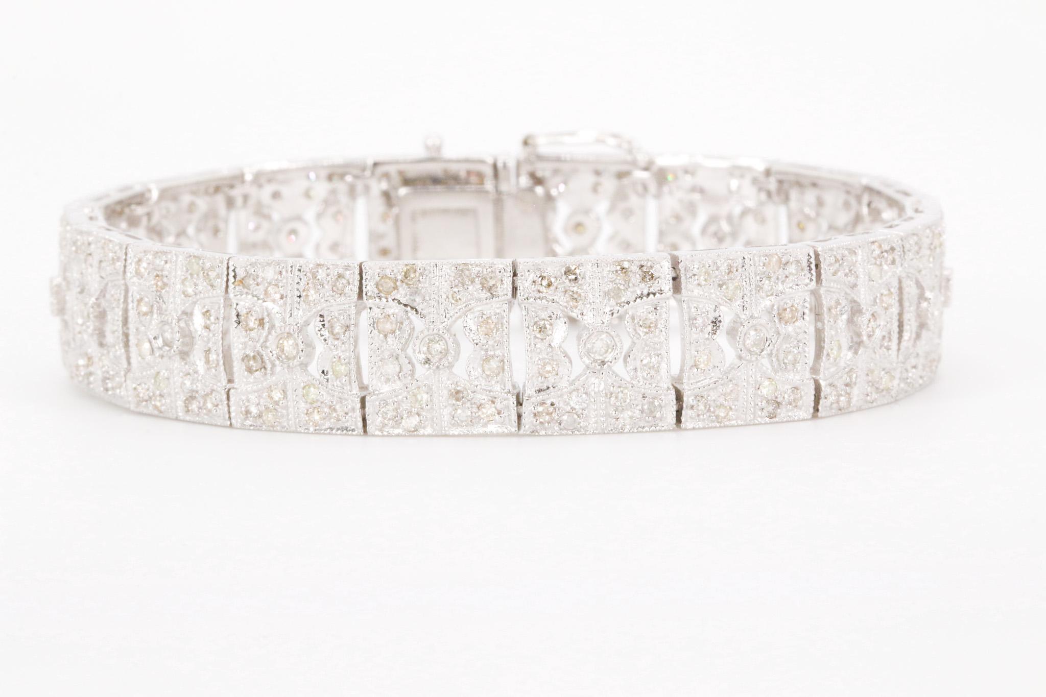 Round Brilliant Diamond 3 CTW Bracelet in 18K White Gold