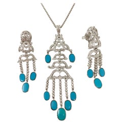 Pendentif trois pièces en or 18 carats serti de diamants ronds et de turquoises